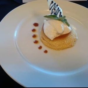 Leche asada con espuma de limón