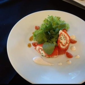 Rollo de Salmon ahumado con queso philadelphia
